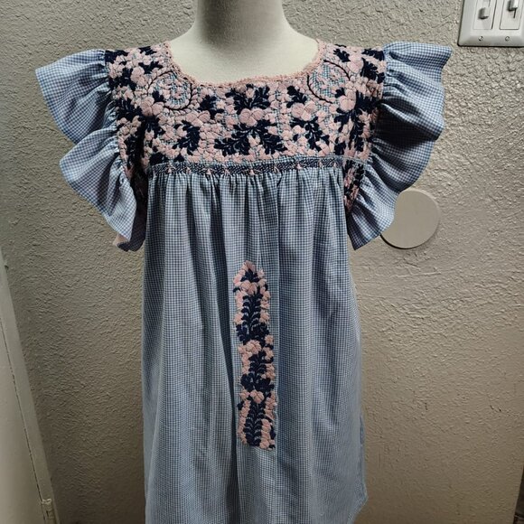 Hand Embroidery Blouse - Picture 1 of 4